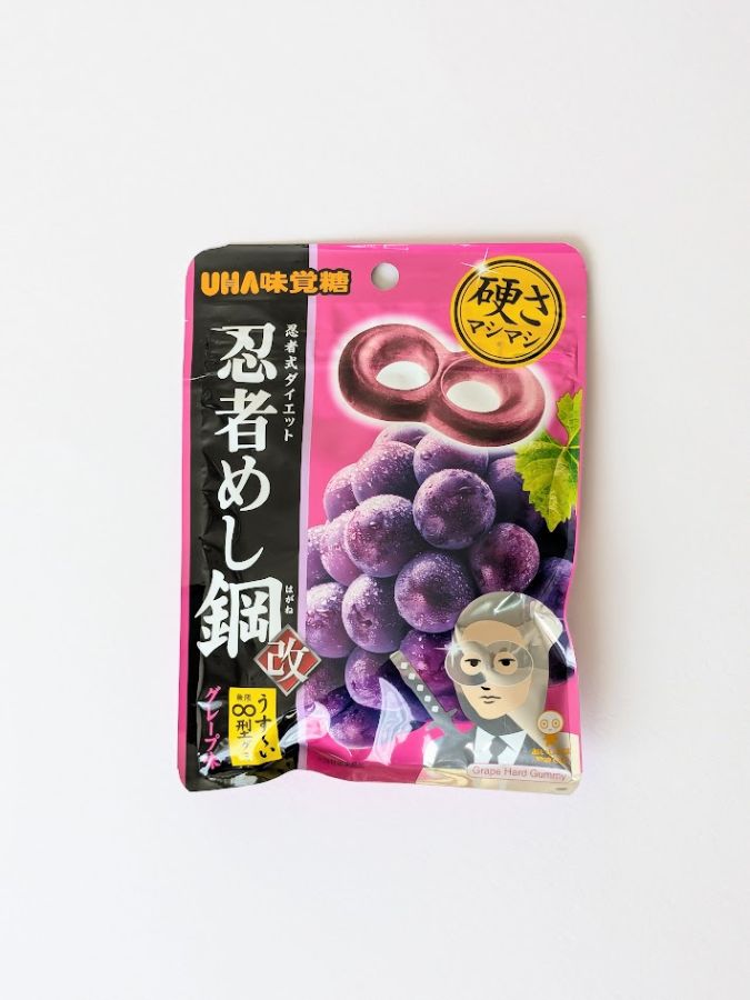 忍者めし鋼のパッケージを映した画像。忍者のイラストが印象的